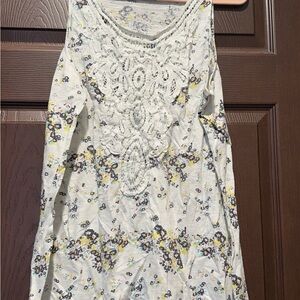 Floral Sleeveless Top with Lace Detail